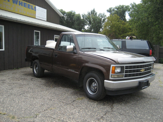 Image Title 1988 GMC 1500 Sierra Long Box 8' Pickup V6  3 Speedo